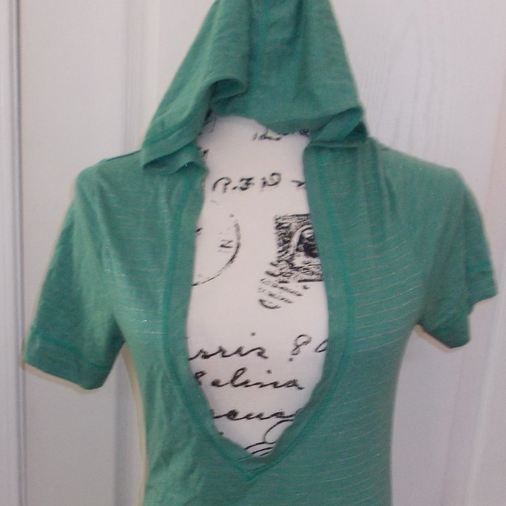 💕 3/$25 💕Level 8 Hooded Sparkly Tee